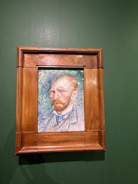 阪神・淡路大震災30年 　　大ゴッホ展　夜のカフェテラスに投稿された画像（2025/10/16）