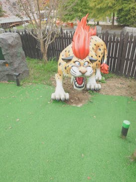 ニジゲンノモリに投稿された画像（2025/10/17）