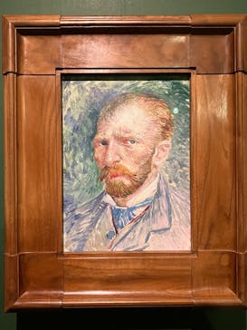 阪神・淡路大震災30年 　　大ゴッホ展　夜のカフェテラスに投稿された画像（2025/10/22）