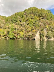 恵那峡遊覧船に投稿された画像（2025/11/3）