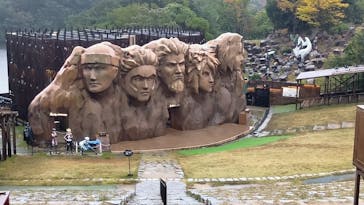 ニジゲンノモリに投稿された画像（2025/11/10）