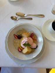 中禅寺金谷ホテル ダイニングルーム 「みずなら」に投稿された画像（2025/11/11）