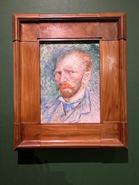 阪神・淡路大震災30年 　　大ゴッホ展　夜のカフェテラスに投稿された画像（2025/11/16）