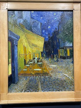 阪神・淡路大震災30年 　　大ゴッホ展　夜のカフェテラスに投稿された画像（2025/11/30）