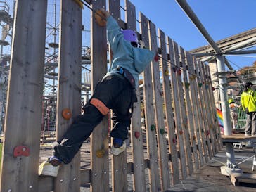 屋外アスレチック「HUGTRATOPS（ハグトラトプス）」に投稿された画像（2025/12/1）