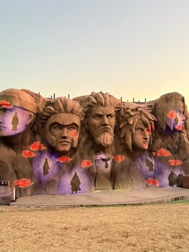 ニジゲンノモリに投稿された画像（2025/12/7）