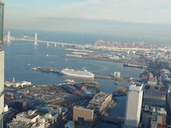 横浜ランドマークタワー 69階展望フロア スカイガーデンに投稿された画像（2025/12/10）