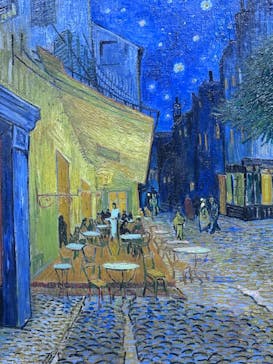 阪神・淡路大震災30年 　　大ゴッホ展　夜のカフェテラスに投稿された画像（2025/12/11）