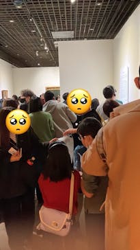 阪神・淡路大震災30年 　　大ゴッホ展　夜のカフェテラスに投稿された画像（2025/12/20）