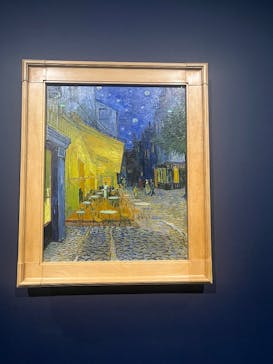 阪神・淡路大震災30年 　　大ゴッホ展　夜のカフェテラスに投稿された画像（2026/1/4）