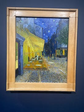 阪神・淡路大震災30年 　　大ゴッホ展　夜のカフェテラスに投稿された画像（2026/1/15）