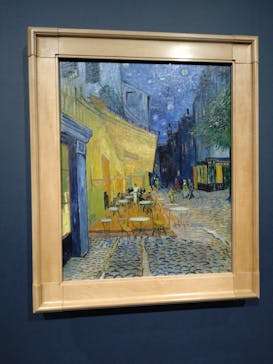 阪神・淡路大震災30年 　　大ゴッホ展　夜のカフェテラスに投稿された画像（2026/1/24）