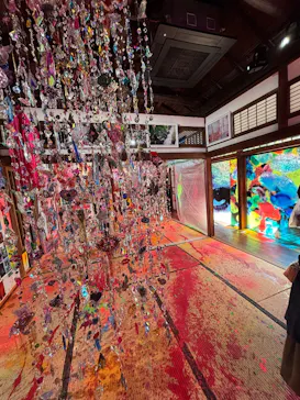 mirror, mirror, mirror mika ninagawaに投稿された画像（2026/4/6）