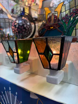 ワイズ・ワーク・ステンドグラスに投稿された画像（2026/4/11）