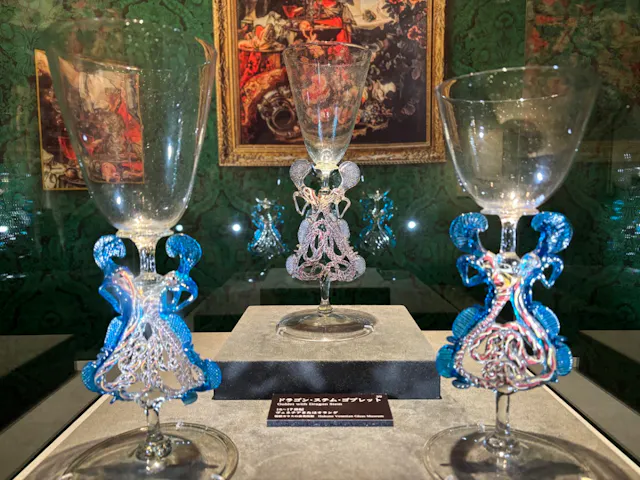 箱根ガラスの森美術館の口コミ ｜庭園内のクリスタルオブジェや回