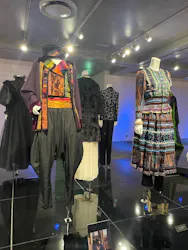 GLAM―黒柳徹子、時代を超えるスタイル―に投稿された画像（2026/8/11）