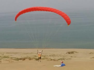 鳥取砂丘パラグライダー体験スクール（砂丘本舗）に投稿された画像（2015/8/17）