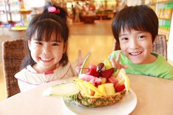 WEB割10％OFF】人気No.1「フルーツボード」付入園チケット〈OKINAWA