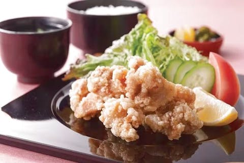 ＜最大43％OFF＞ （入館＋鶏の唐揚げ定食＋DR.フィッシュ＋ソフトドリンク）【コード3004】