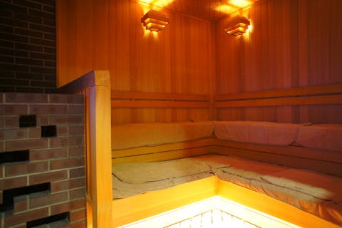 【平日・500円相当割引】サウナリゾート オリエンタル チケット（1時間コース+延長30分）