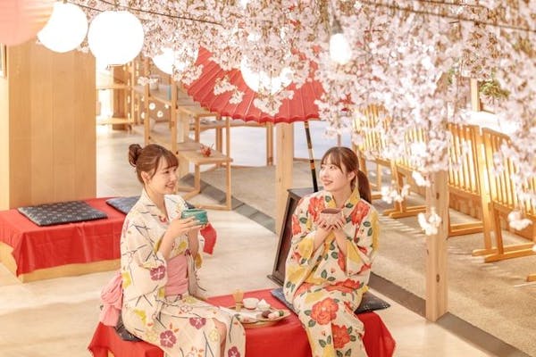 平日｜最大1,350円割引】おふろcafé湯守座（入館＋食事＋甘味＋