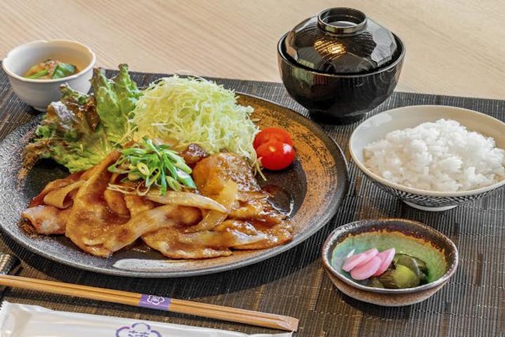 土日祝 1 980円割引 入館料 選べる御食事 保湿マスク 前売クーポン アソビュー 土日祝 1 980円割引 入館料 選べる御食事 保湿マスク 前売クーポン アソビュー