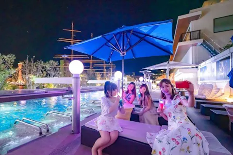 【1100円割引】7/1～9/27限定！入館＋ナイトプール＋1ドリンク（123680-3）