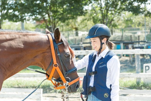 乗馬クラブ クレイン三重乗馬体験1回コース 平日/土日祝日価格(諸費用全て込み) ※要予約｜アソビュー！