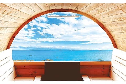 【WEB限定500円割引】3種類のアロマを楽しめる！オーシャンビューバレルサウナ（タオル付）