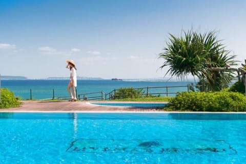 【WEB限定500円割引】目の前に広がる美ら海に心躍るオーシャンビュープール（タオル付）