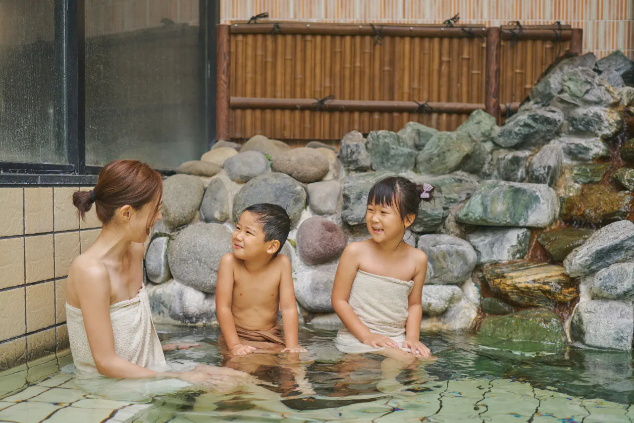 平日限定】【家族割】竹取の湯（入館＋岩盤浴）2名様＋お食事券1,000円