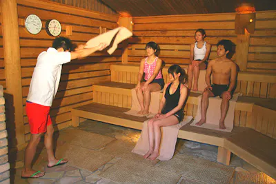 平日 70円割引 豊島園 庭の湯 クーポン 入館 館内着 タオルセット アソビュー