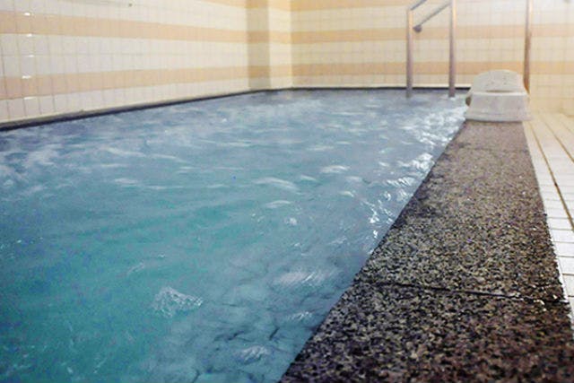 200円割引】現代の秘湯「トロンの湯」で癒やされる ホテルレシーア