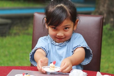 スイーツデコレーションワークショップ ～つま恋パティシエと一緒に作ろう～