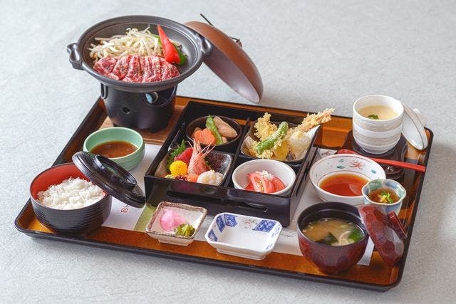 【700円割引】ふとみ銘泉　万葉の湯 クーポン（入館料＋浴衣＋タオルセット＋お食事（万葉御膳））