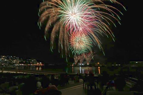 先着順！マリンスパあたみ　熱海海上花火大会　特別観覧席