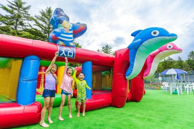 【700円割引】軽井沢おもちゃ王国　フリーパス+水あそびエリアセット券※2歳～小学生限定※