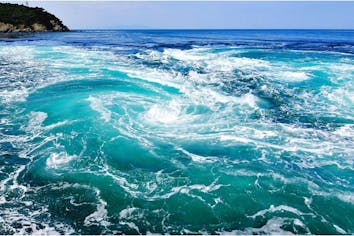 最大230円割引】絶景の鳴門海峡＜渦潮＞の上を歩ける！渦の道＋大鳴門