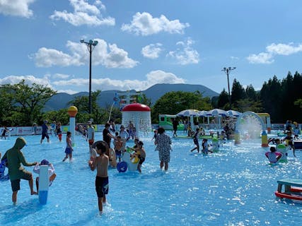 【前日までの購入でお得！】城島高原パーク入園券+ちゃぷちゃ入場券+お食事券1,000円分付