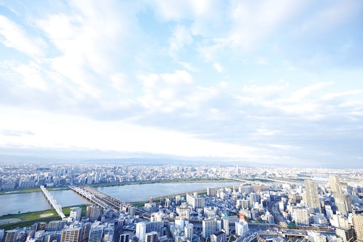 梅田スカイビル 空中庭園展望台 割引チケット クーポンならアソビュー 梅田スカイビル 空中庭園展望台 割引チケット クーポンならアソビュー