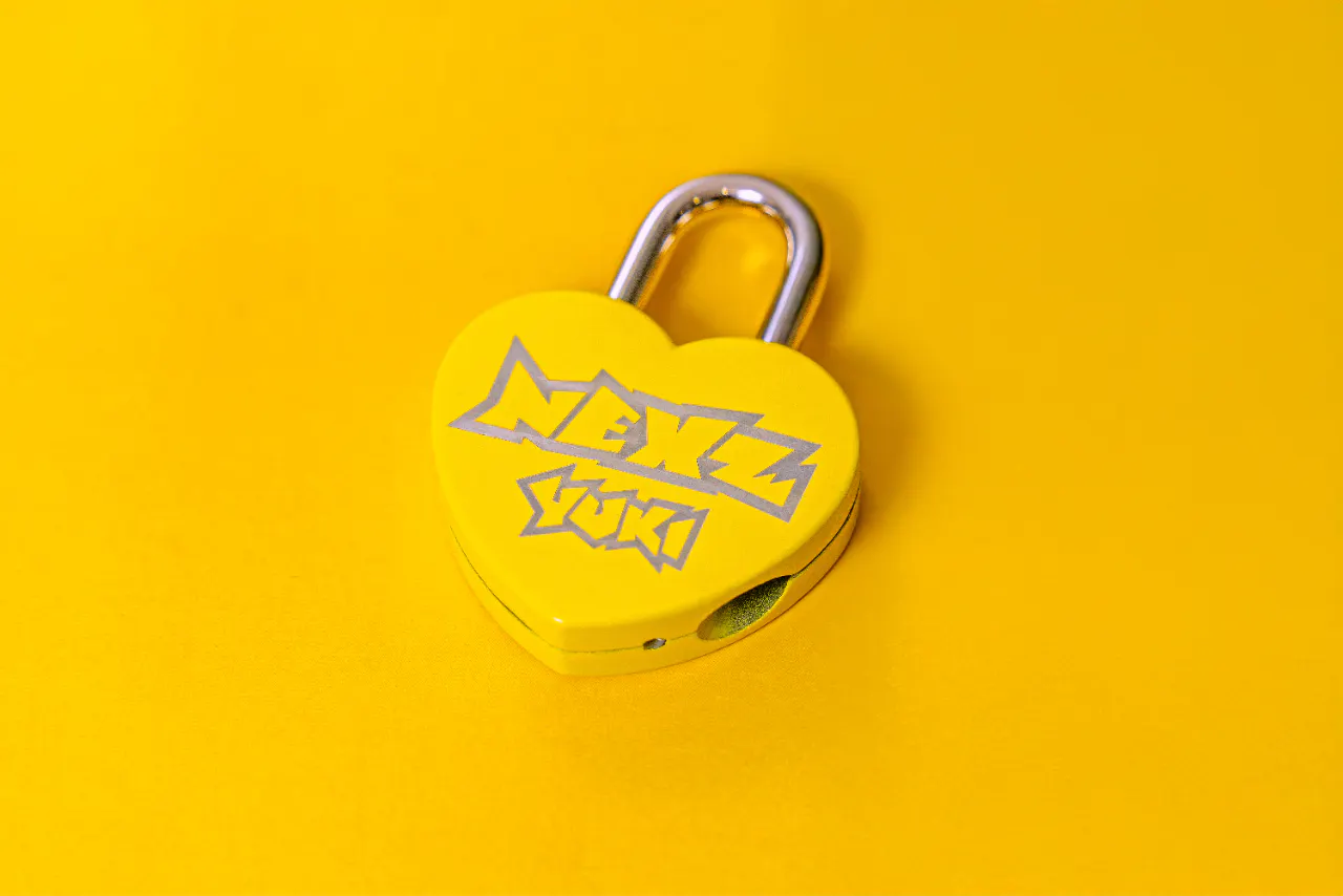 NEXZ SPECIAL EXHIBITION開催記念】 ハートロック＋ノベルティつき