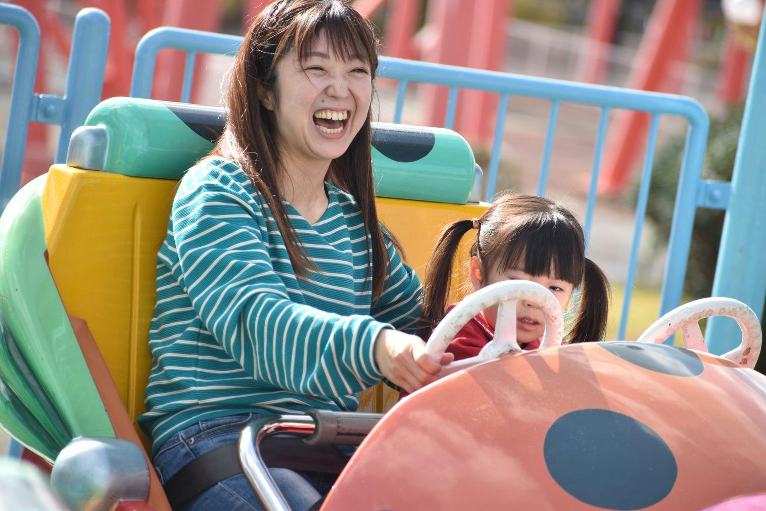 ② グリーンランド 入園+フリーパス 5名分 当日のみ有効の券 現地待ち合わせできるかた - テーマパーク/遊園地