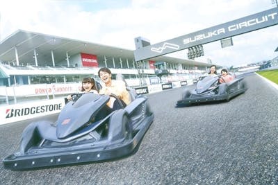 鈴鹿サーキット サーキットチャレンジャー乗車券 レーシングコースでの