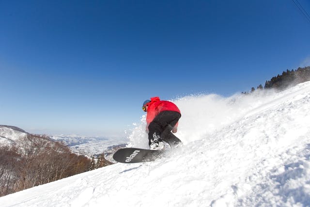 BIG MOUNTAIN YUZAWA SNOW LINK