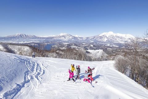 【最大2,000円割引】2025-26 タングラムスキーサーカス 早割リフト1日券