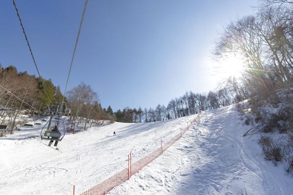 最大2,600円割引】シャトレーゼスキーバレー野辺山リフト1日ファミリー 