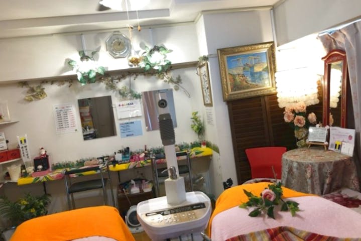 サロン・ド・フェイス