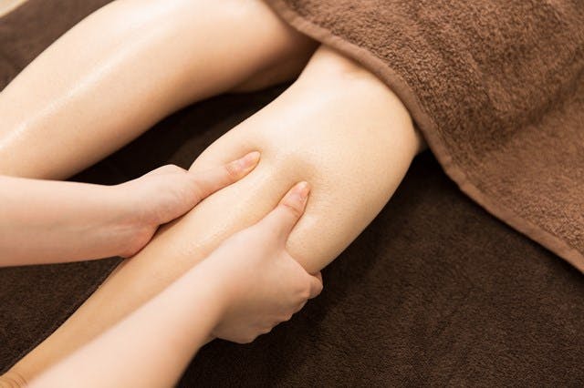 【69％割引】美脚矯正＋肩・ヘッドマッサージ/計60分 女性・リピーター可・複数利用可