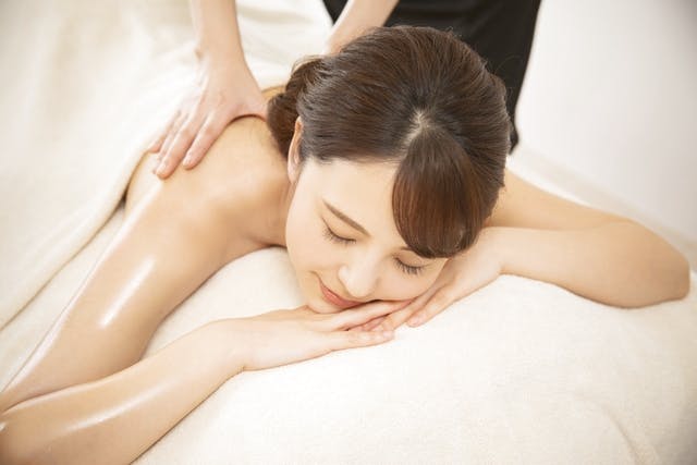 【即実感】1回でスッキリ美ボディ！ダイエットリンパマッサージ 施術60分 特別クーポン　新宿西口店