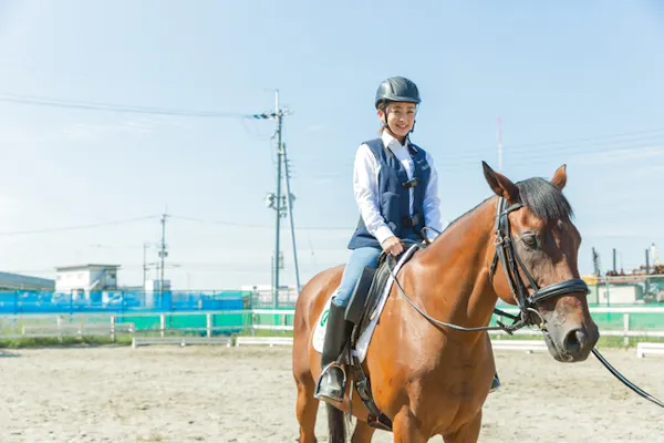 両備乗馬クラブ・クレイン岡山乗馬体験1回コース 平日/土日祝日価格(諸 